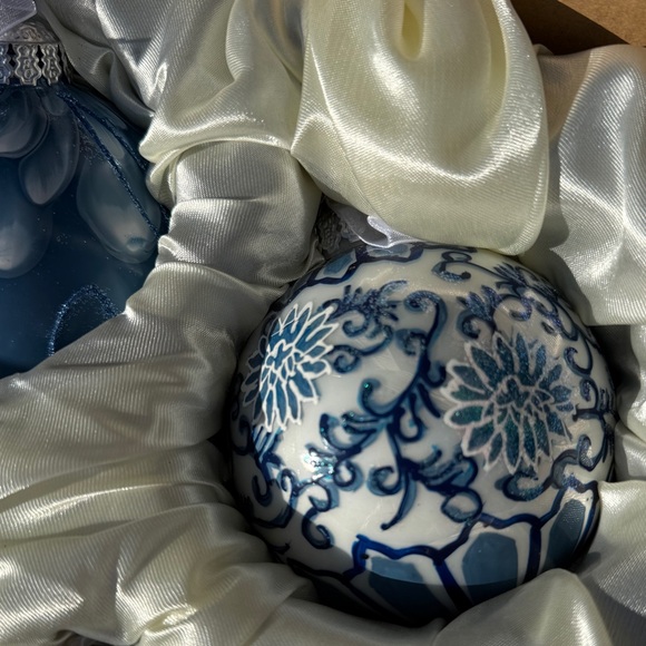 Frontgate Ornaments - Set of 12 - NWT - Picture 5 of 15